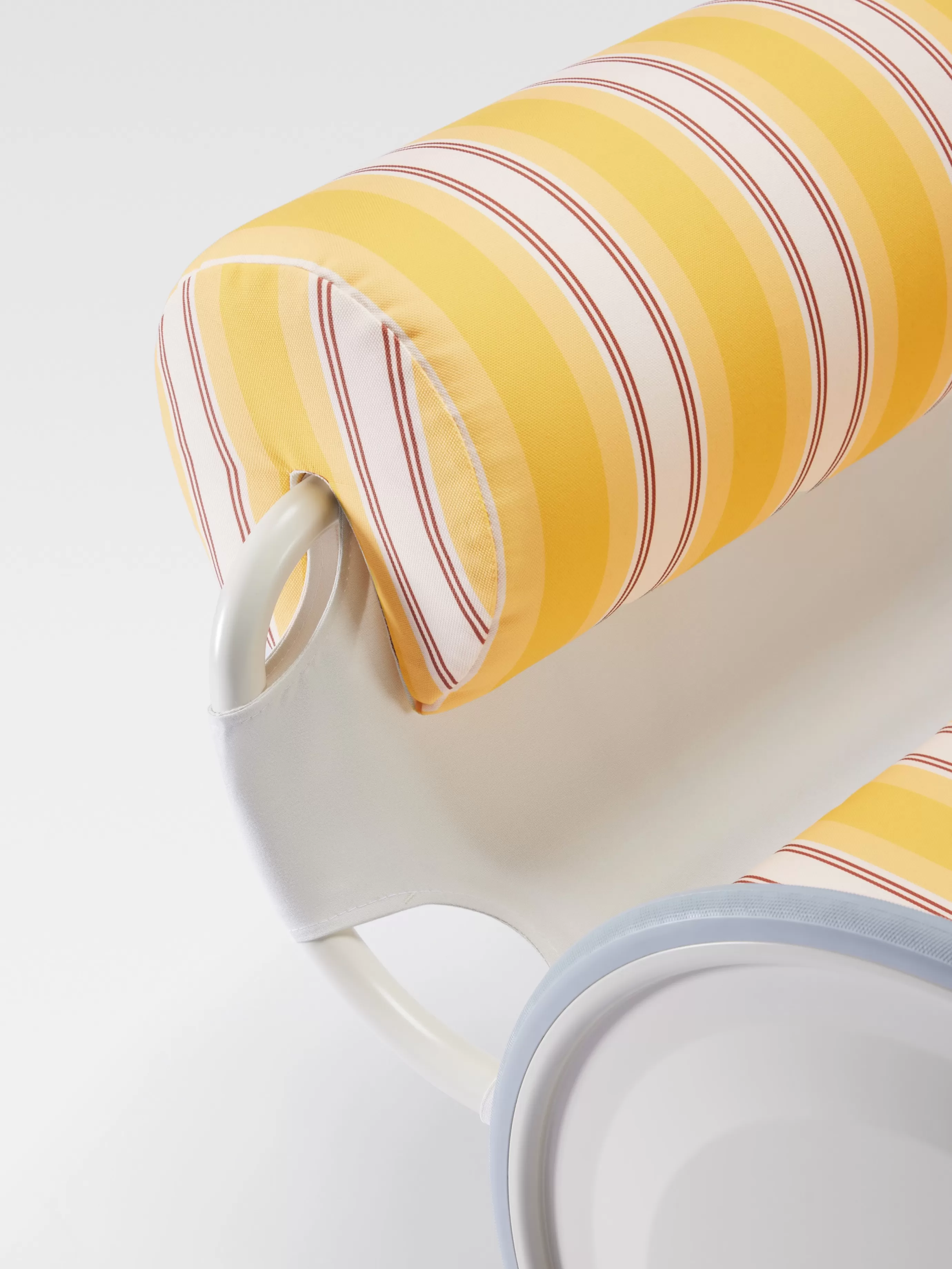 Femme/Homme Jacquemus + Exteta - Locus Solus Bain de Soleil par Gae Aulenti