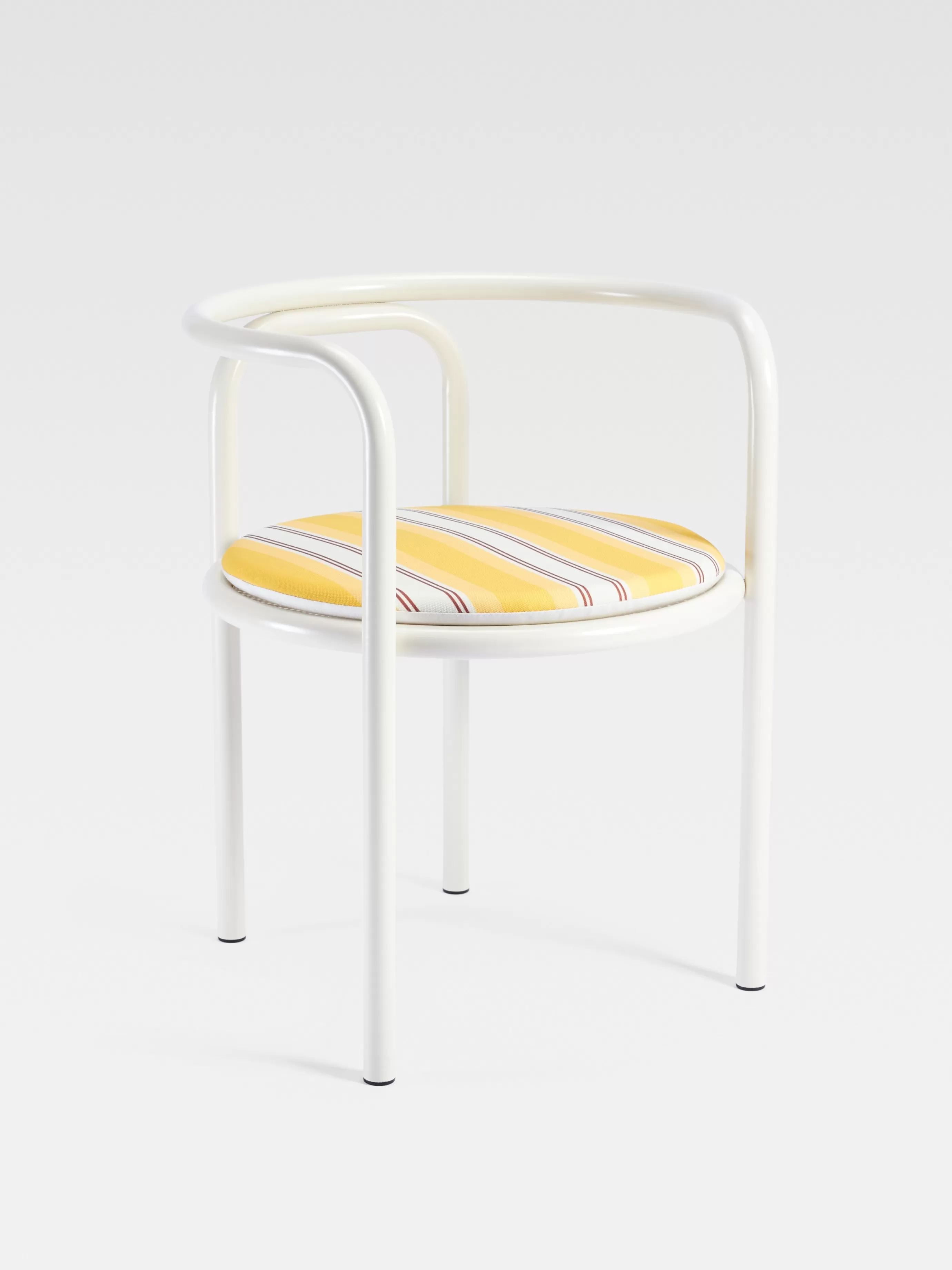 Femme/Homme Jacquemus + Exteta - Locus Solus Chaise par Gae Aulenti