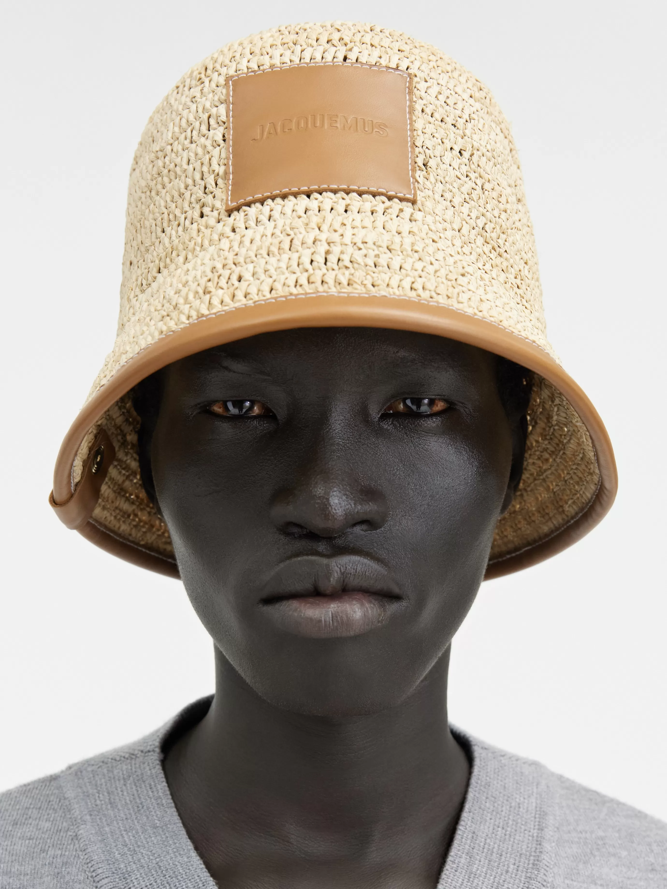 Femme/Homme Jacquemus Le bob Soli