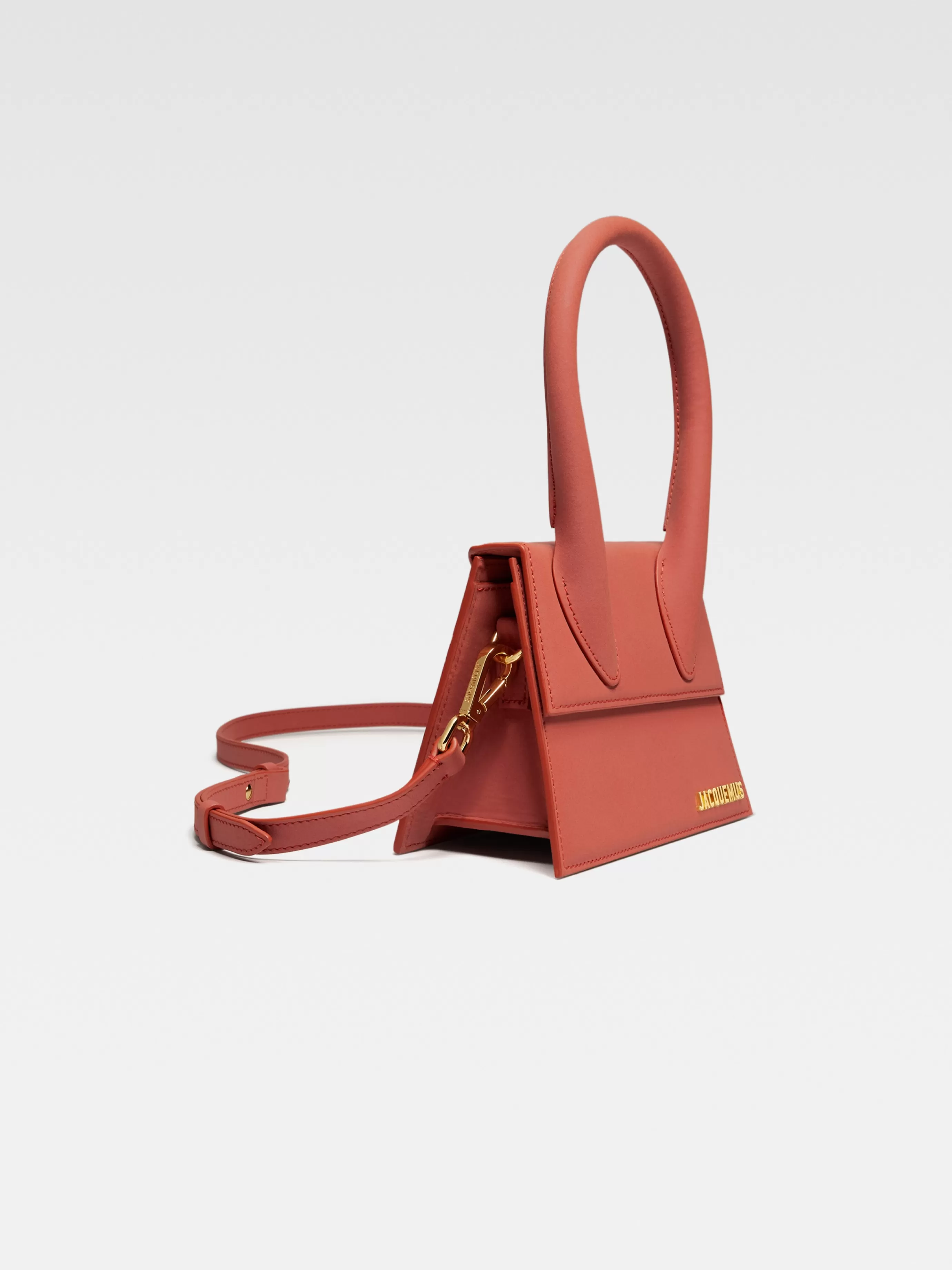 Jacquemus Le Chiquito moyen