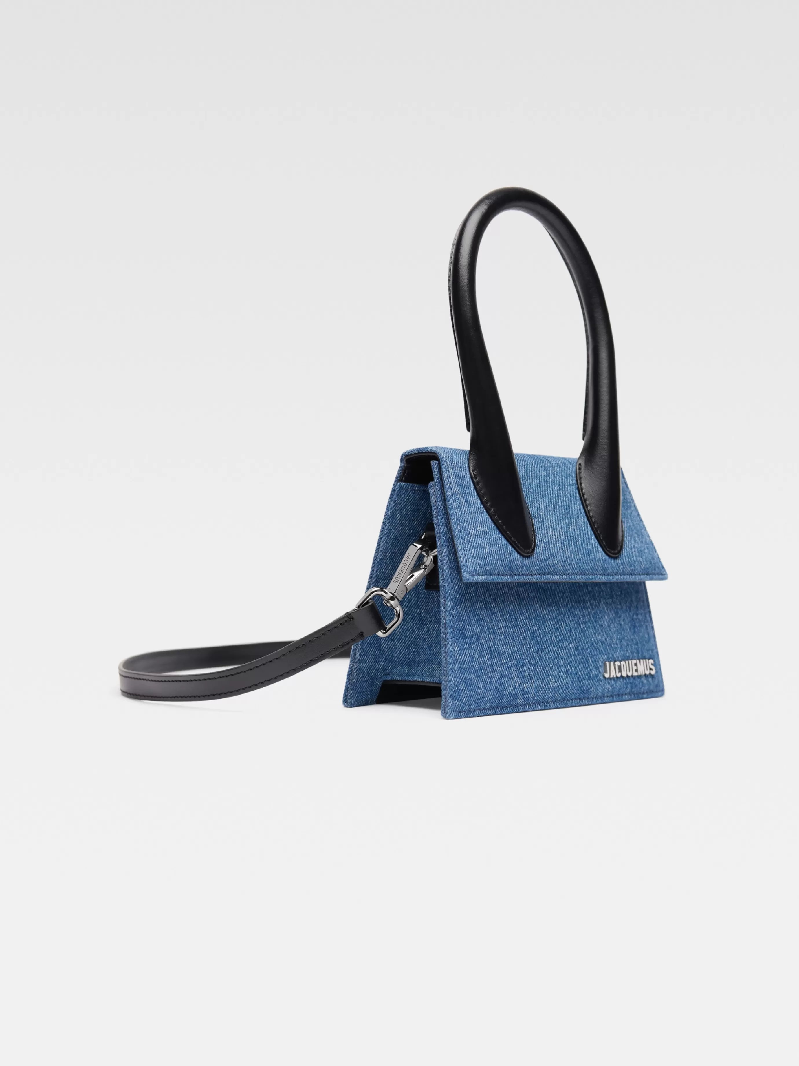 Jacquemus Le Chiquito moyen