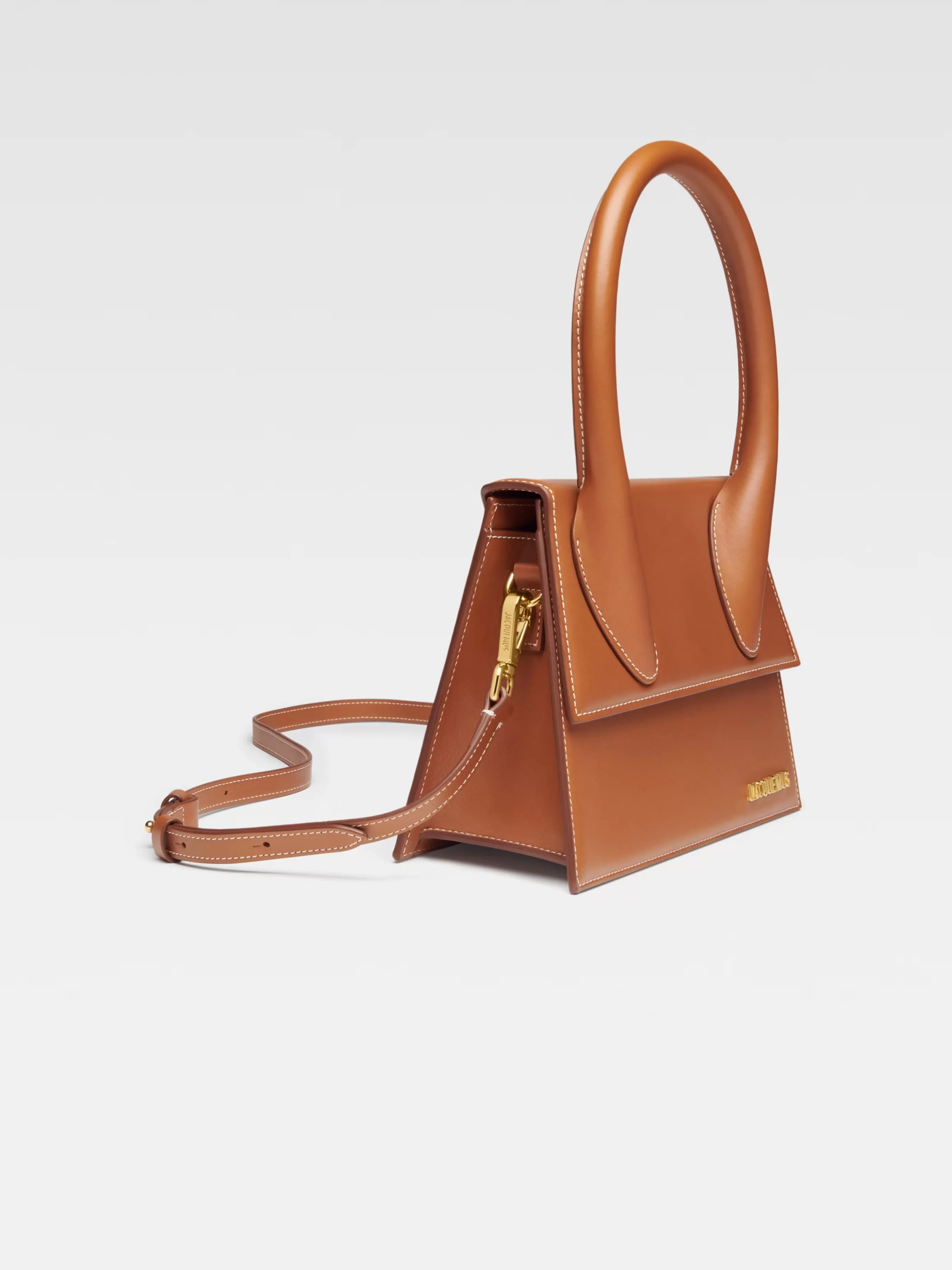 Jacquemus Le grand Chiquito
